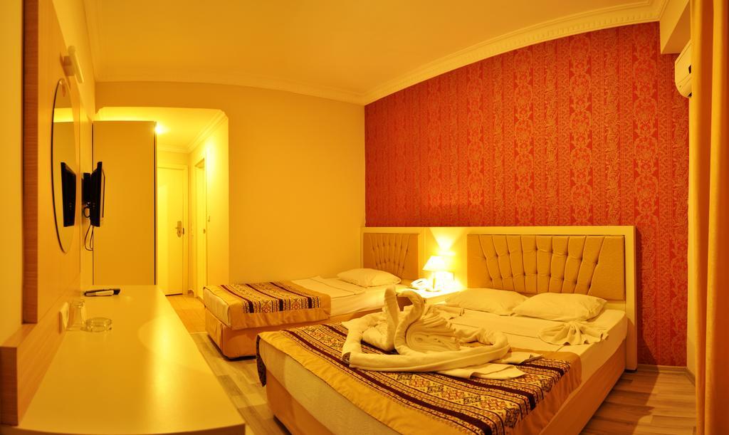 Klas Hotel คาร์ยิจัค ภายนอก รูปภาพ