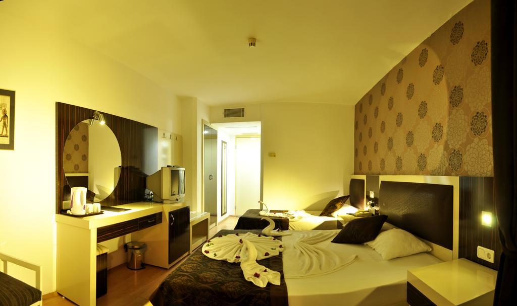 Klas Hotel คาร์ยิจัค ภายนอก รูปภาพ