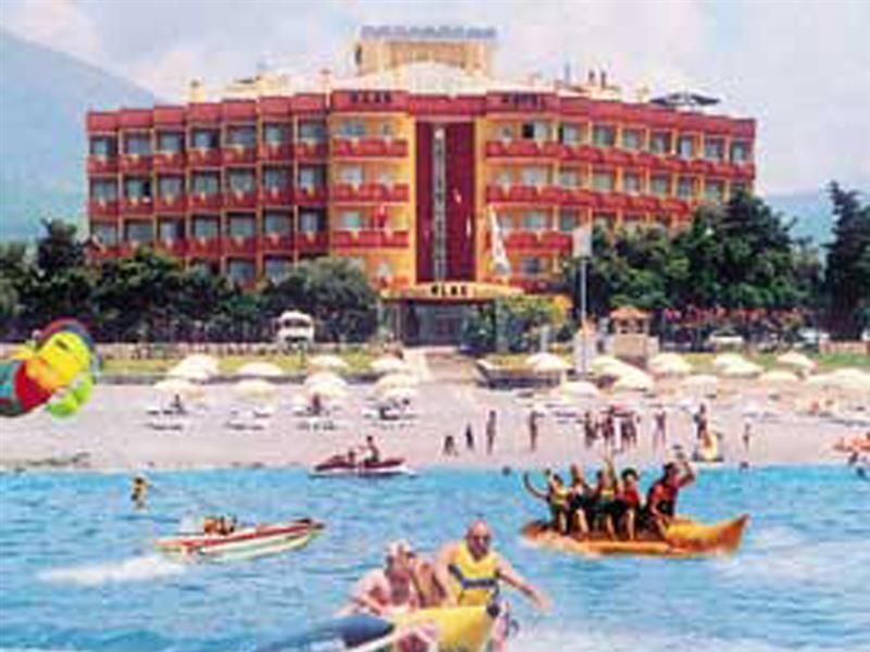 Klas Hotel คาร์ยิจัค ภายนอก รูปภาพ