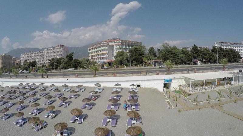 Klas Hotel คาร์ยิจัค ภายนอก รูปภาพ