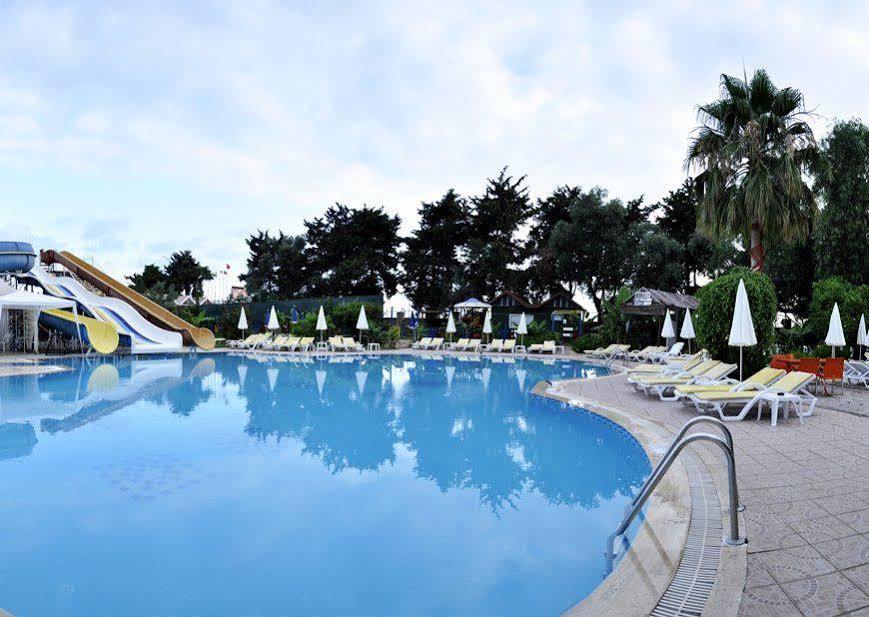 Klas Hotel คาร์ยิจัค ภายนอก รูปภาพ
