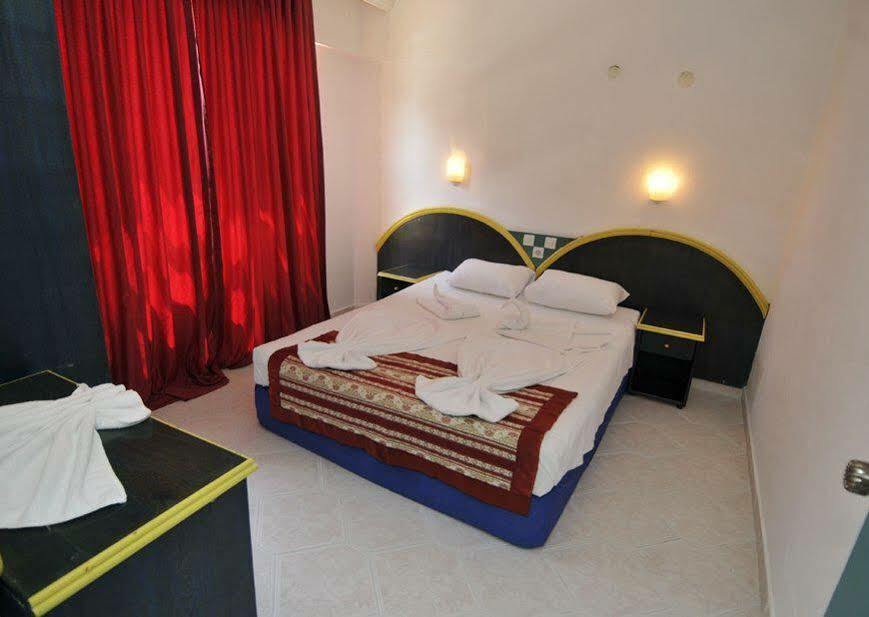 Klas Hotel คาร์ยิจัค ภายนอก รูปภาพ
